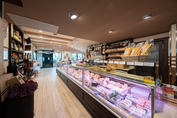 Il banco carni e la gastronomia